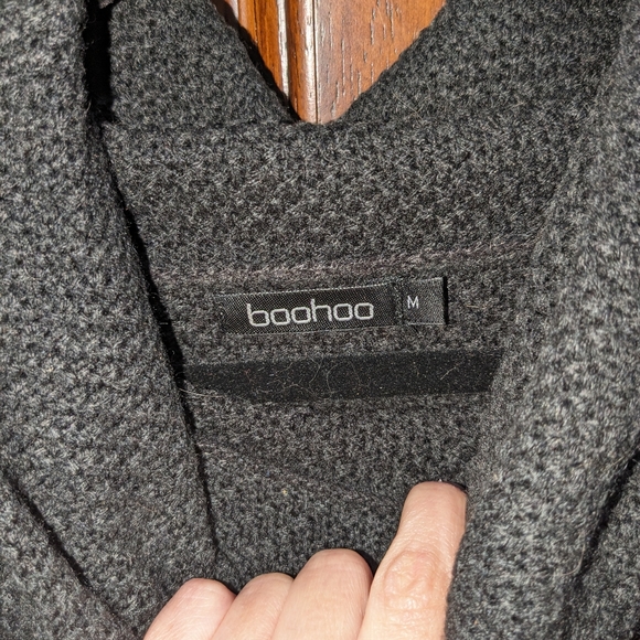 Boohoo cowl neck waffle knit black sweater - Picture 4 of 4